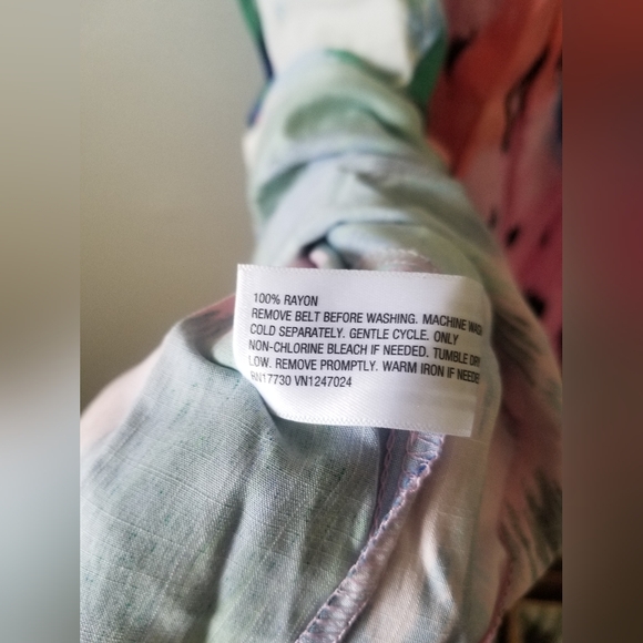 Women's Flutter Short Sleeve Midi Wrap Dress - Ava & Viv Abstract Floral XXL - Picture 7 of 8